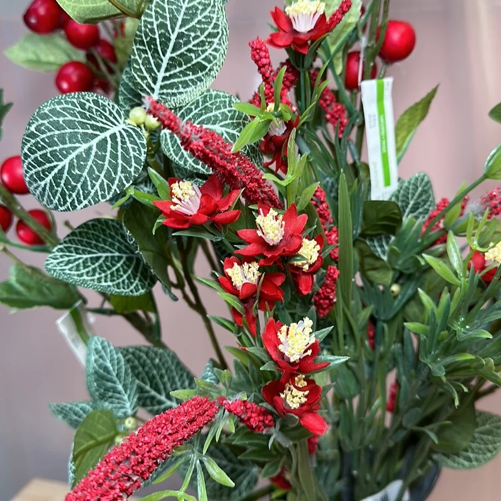 Variety of Red & Green Floral 6 Steams & 1 Bush NWT